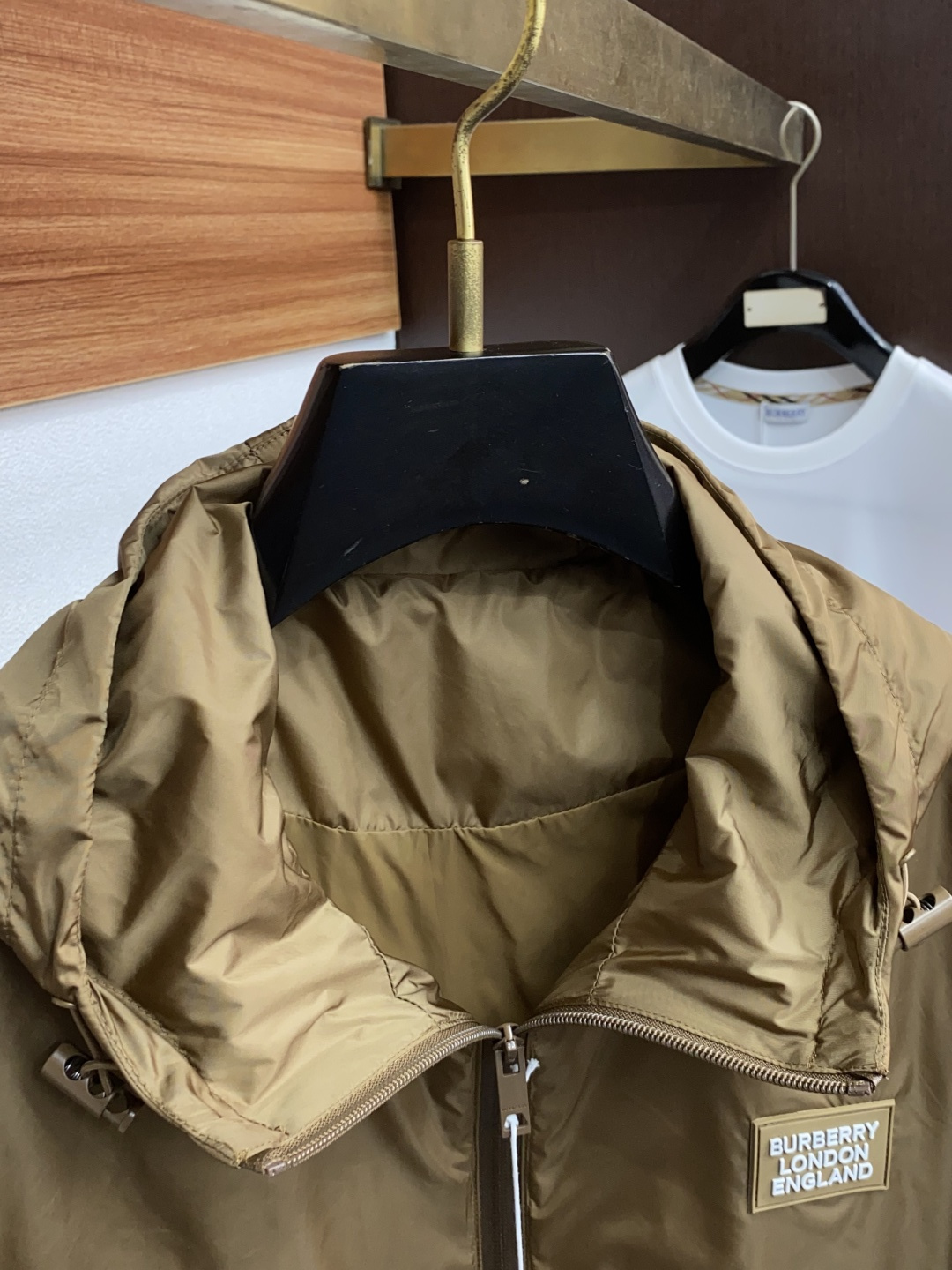 巴宝莉 2025年秋冬新款 官网 高端原厂代工出品，官方经典王牌单品！最新棉衣夹克外套 多明星穿搭示范款