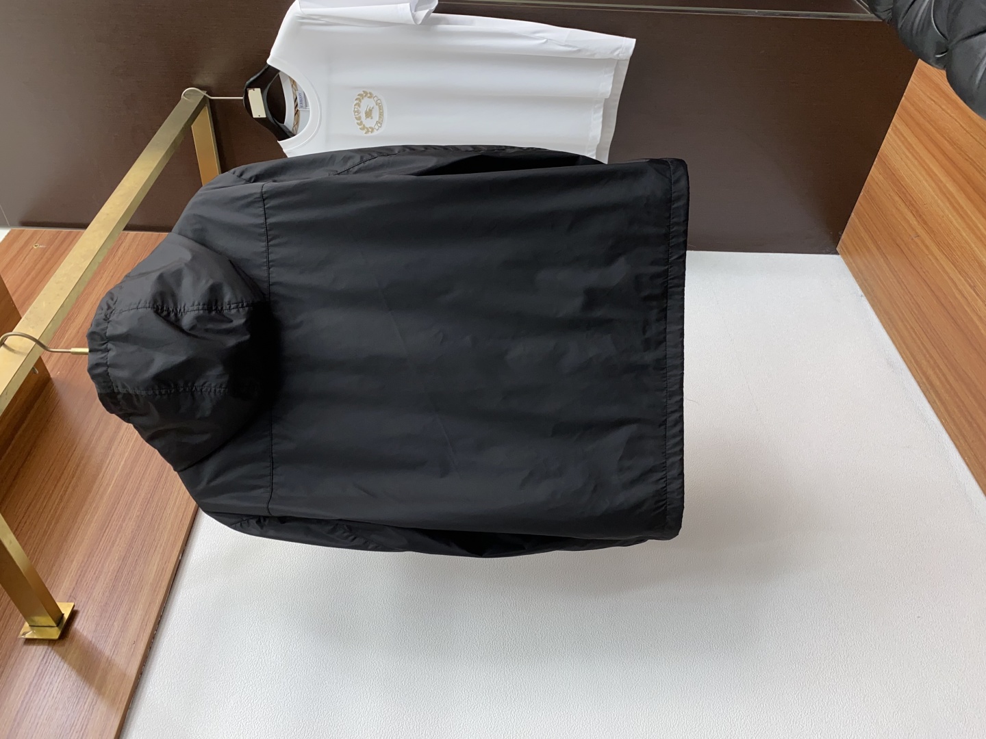 Burberry Men's Black Hooded Jacket: Modern Style & Outdoor Functionality 11 cmp i1756126407058 4636 0 9