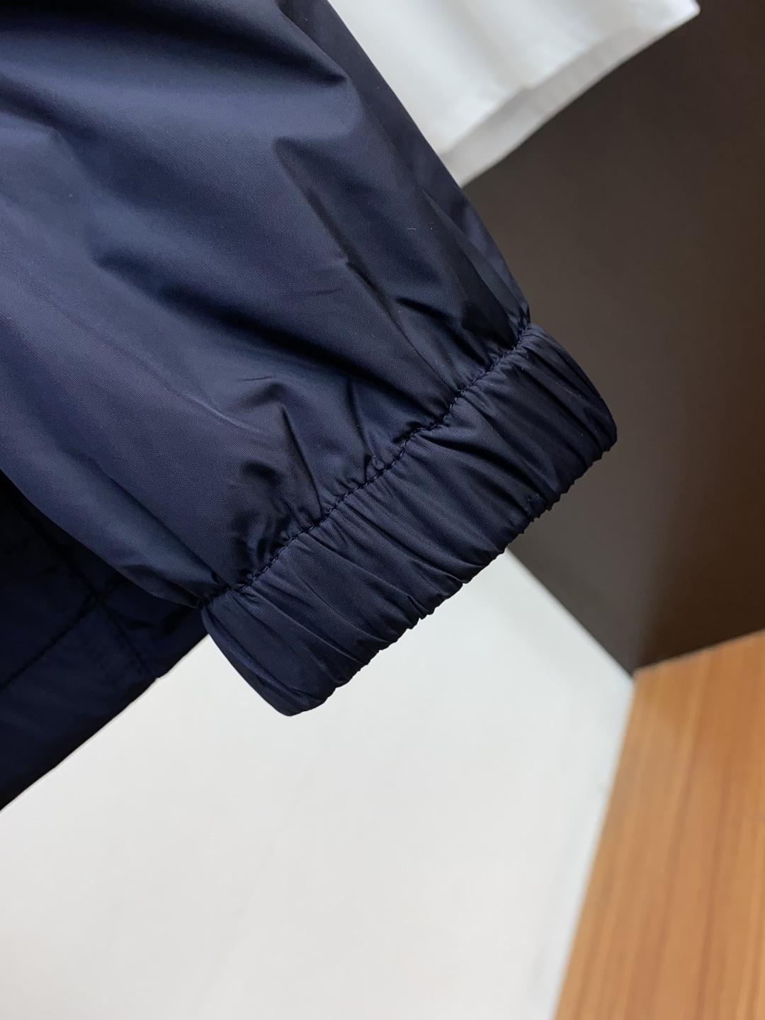 普拉达 2025年秋冬新款 官网 高端原厂代工出品，官方经典王牌单品！最新棉衣夹克外套 多明星穿搭示范款