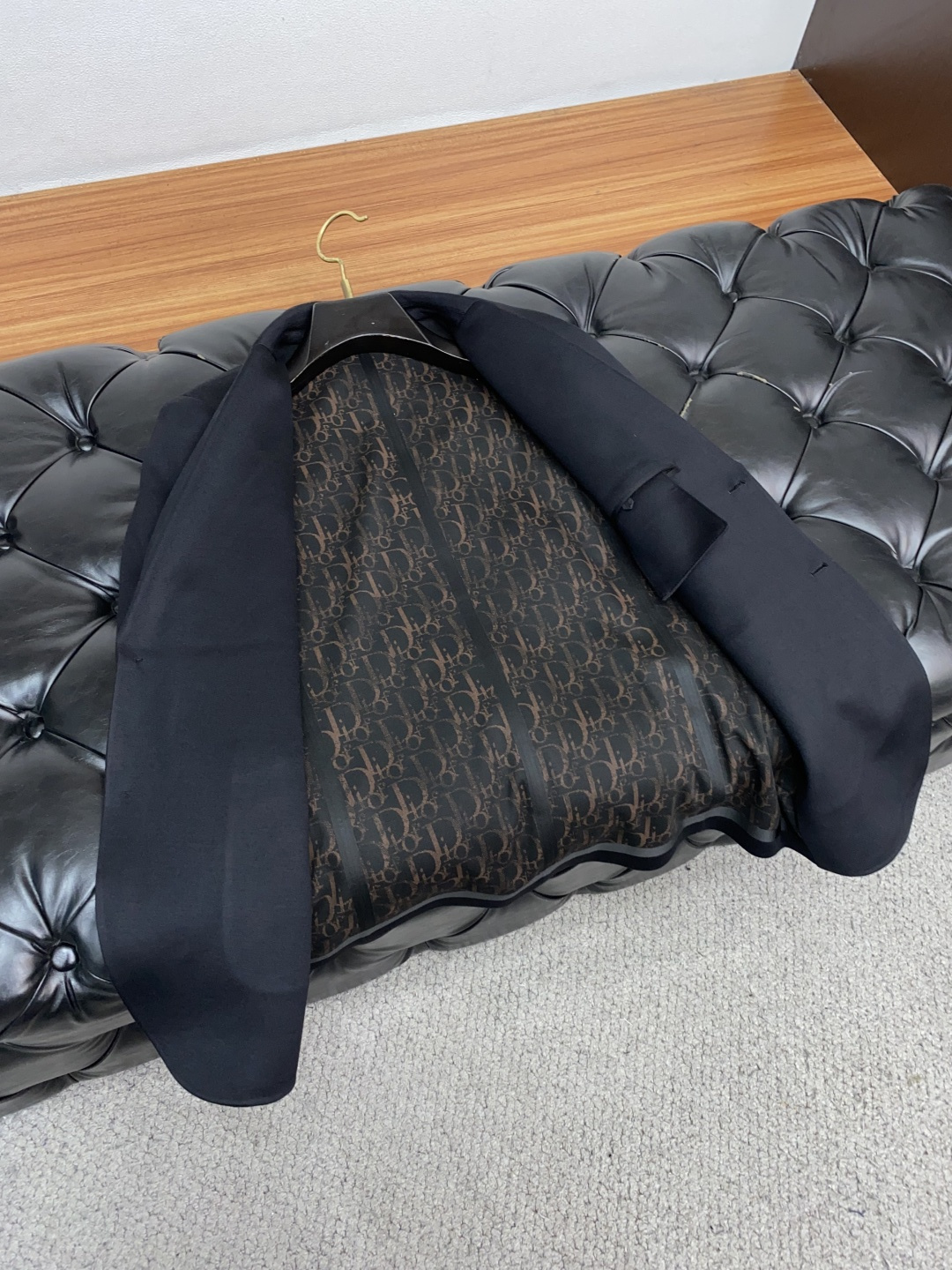 迪奥 2025年秋冬新款 官网 高端原厂代工出品，官方经典王牌单品！最新羊毛夹克外套 多明星穿搭示范款！