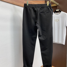 TF 2025SS早秋 新品 原单男士休闲裤 每季必出的类型,无需质疑的热卖王牌单品,符合四季最佳的搭配 TF 2025SS早秋 新品 原单男士休闲裤 每季必出的类型,无需质疑的热卖王牌单品,符合四季最佳的搭配