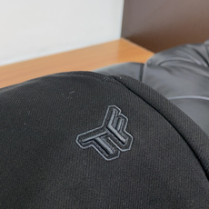 TF 2025SS早秋 新品 原单男士休闲裤 每季必出的类型,无需质疑的热卖王牌单品,符合四季最佳的搭配 TF 2025SS早秋 新品 原单男士休闲裤 每季必出的类型,无需质疑的热卖王牌单品,符合四季最佳的搭配