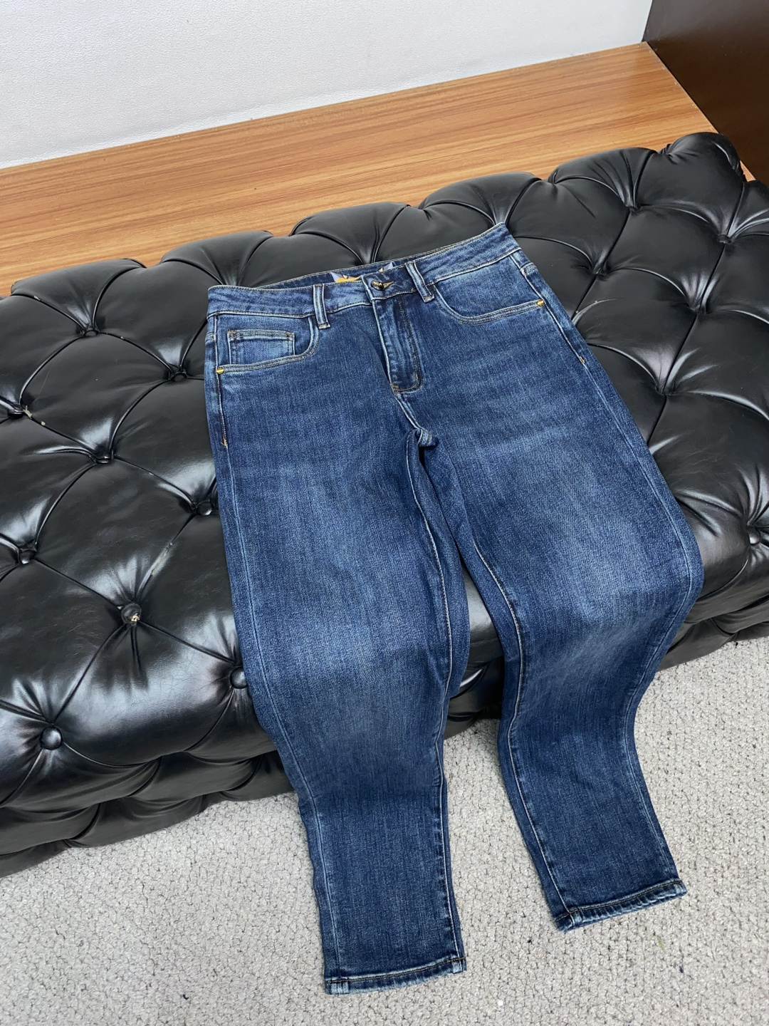 芬迪 2025SS秋冬 新品 原单男士修身牛仔休闲裤 纯血统品 G柜7000+ 每季必出的类型，无需质疑