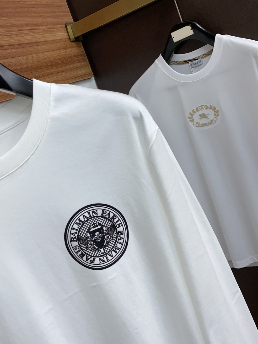 范思哲 25//ss秋冬 独家专供新款原单男士休闲长袖 高奢订制面料新疆长绒棉 绵柔笔挺舒适 高版本 时