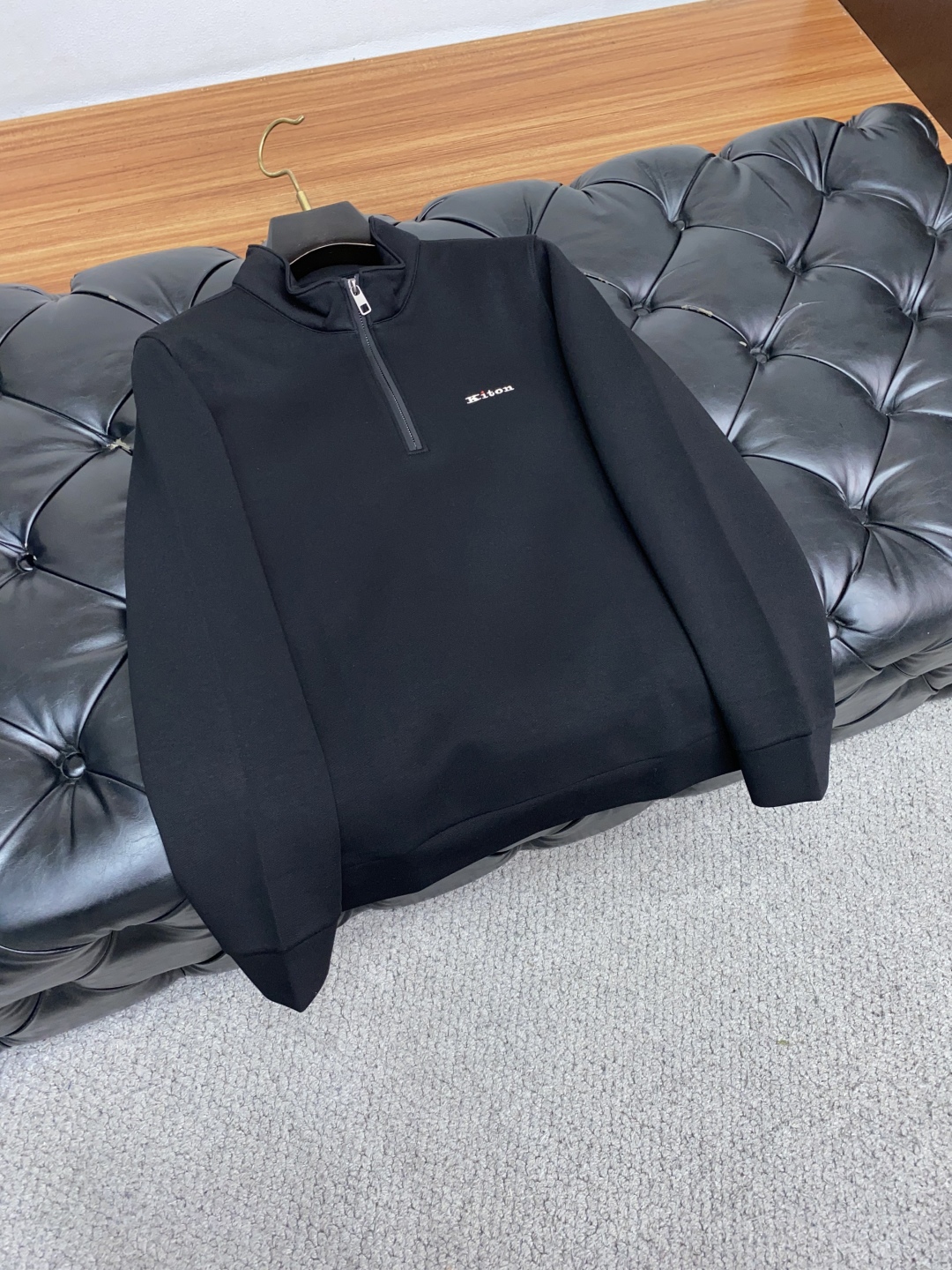 kiton 25秋冬家族男士高端立领长袖卫衣，香港洋行渠道货，纯正血统品质，25年秋冬 新款，经典王牌系