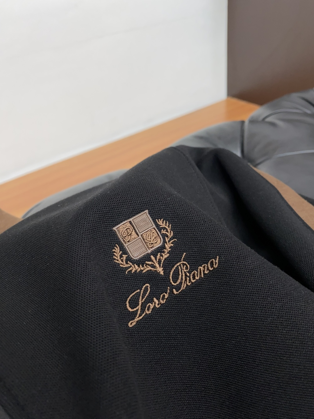 lP🆕 诺悠翩雅 25秋冬家族男士高端立领运动长袖卫衣，香港洋行渠道货，纯正血统品质，25年秋冬 新款，