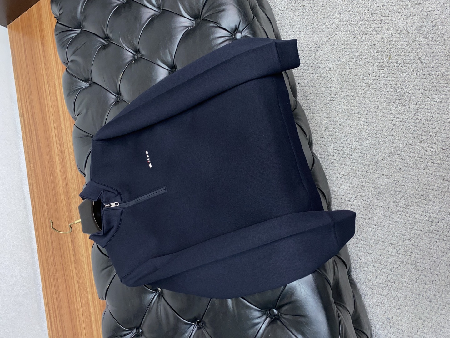 kiton 25秋冬家族男士高端立领长袖卫衣，香港洋行渠道货，纯正血统品质，25年秋冬 新款，经典王牌系