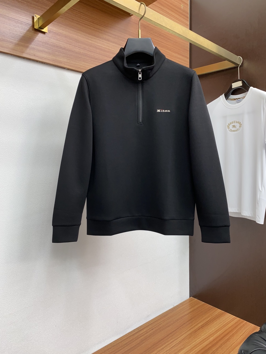 kiton 25秋冬家族男士高端立领长袖卫衣，香港洋行渠道货，纯正血统品质，25年秋冬 新款，经典王牌系