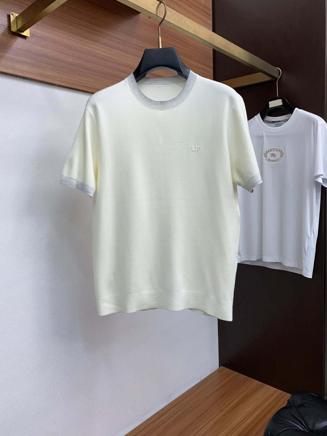 古奇  男士高端简约翻领加厚针织毛衣短袖 ，香港洋行渠道货，纯正血统品质，25年秋冬 新款，经典王牌系列