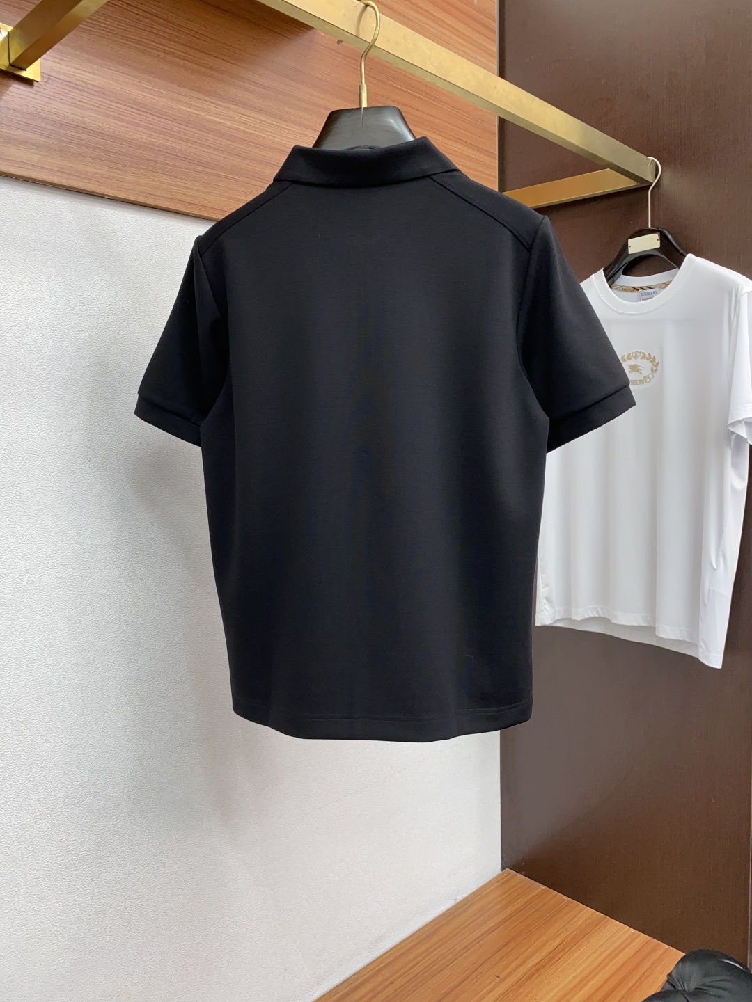 安德玛 男士高端简约翻领精纺莫代尔短袖Polo衫 ，香港洋行渠道货，纯正血统品质，25年秋冬 新款，经典