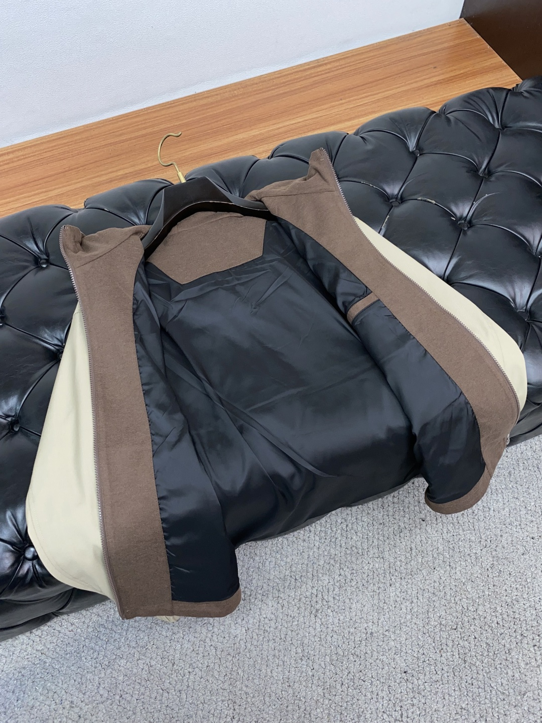 lP🆕 诺悠翩雅 2025年秋冬新款 官网 高端原厂代工出品，官方经典王牌单品！最新羊毛夹克外套 多明星