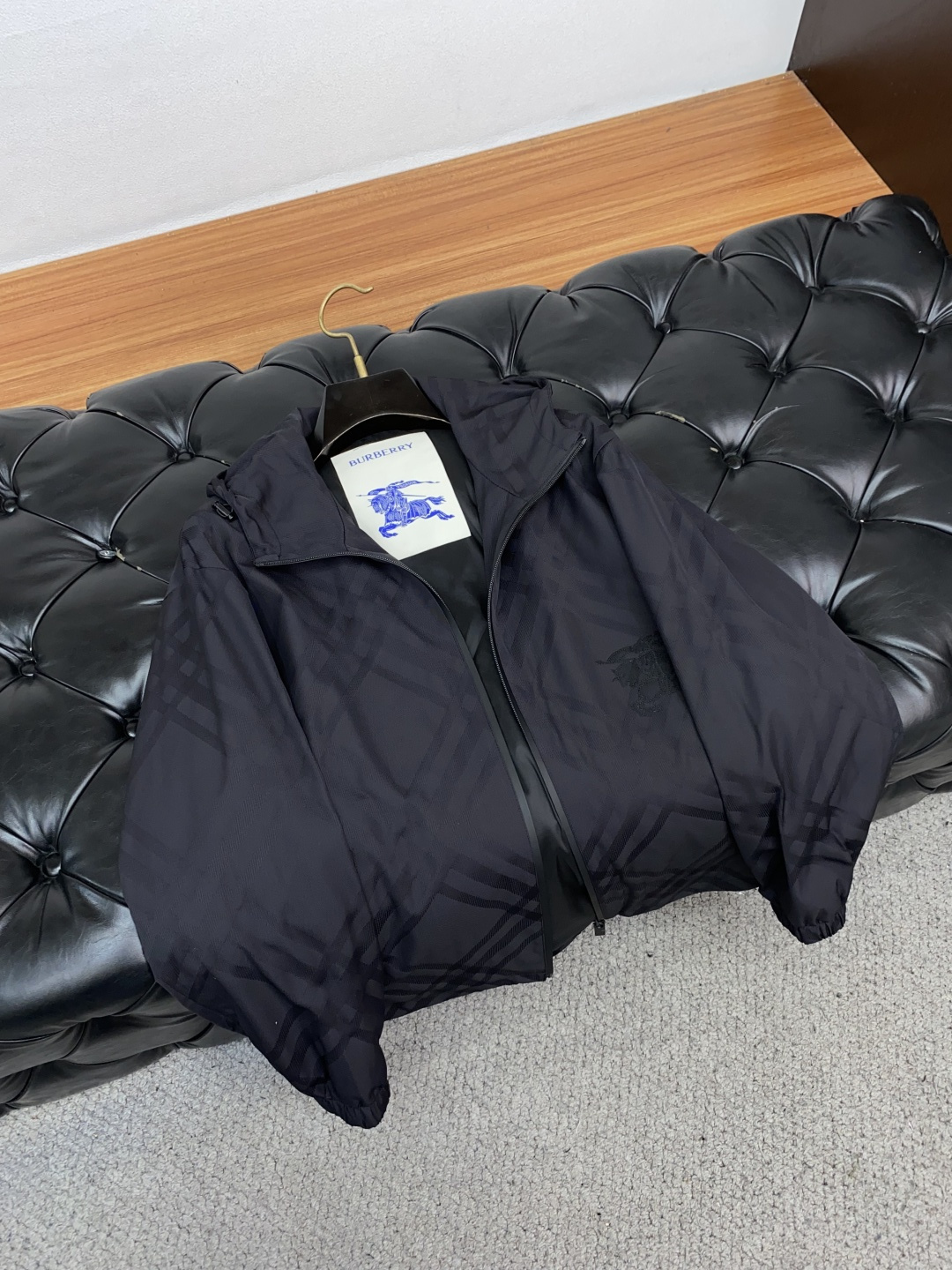 巴宝莉 2025年秋冬新款 官网 高端原厂代工出品，官方经典王牌单品！最新夹克外套 多明星穿搭示范款！！