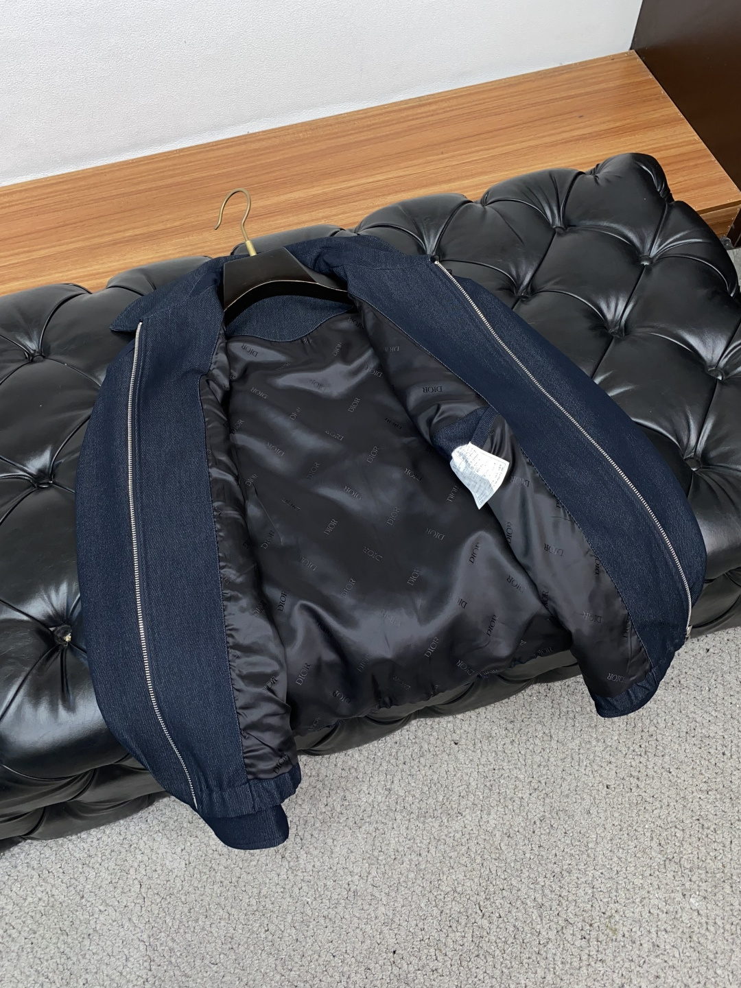 迪奥 2025年秋冬新款 官网 高端原厂代工出品，官方经典王牌单品！最新羊毛夹克外套 多明星穿搭示范款！