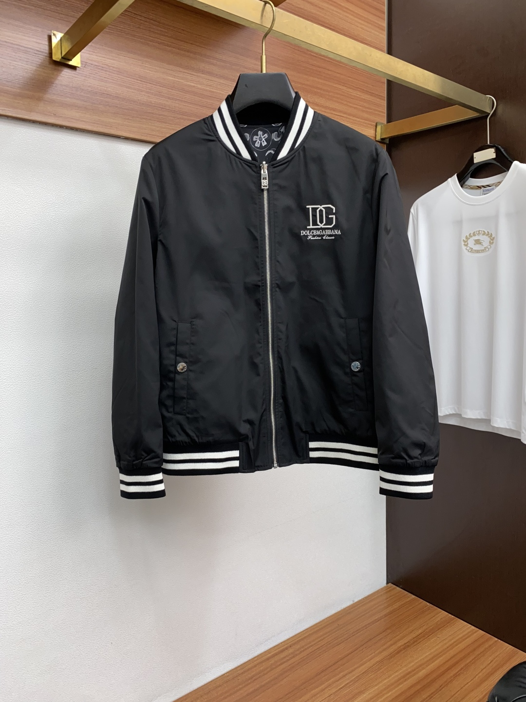 DG 2025年秋冬新款 官网 高端原厂代工出品，官方经典王牌单品！最新双面夹克外套 多明星穿搭示范款！