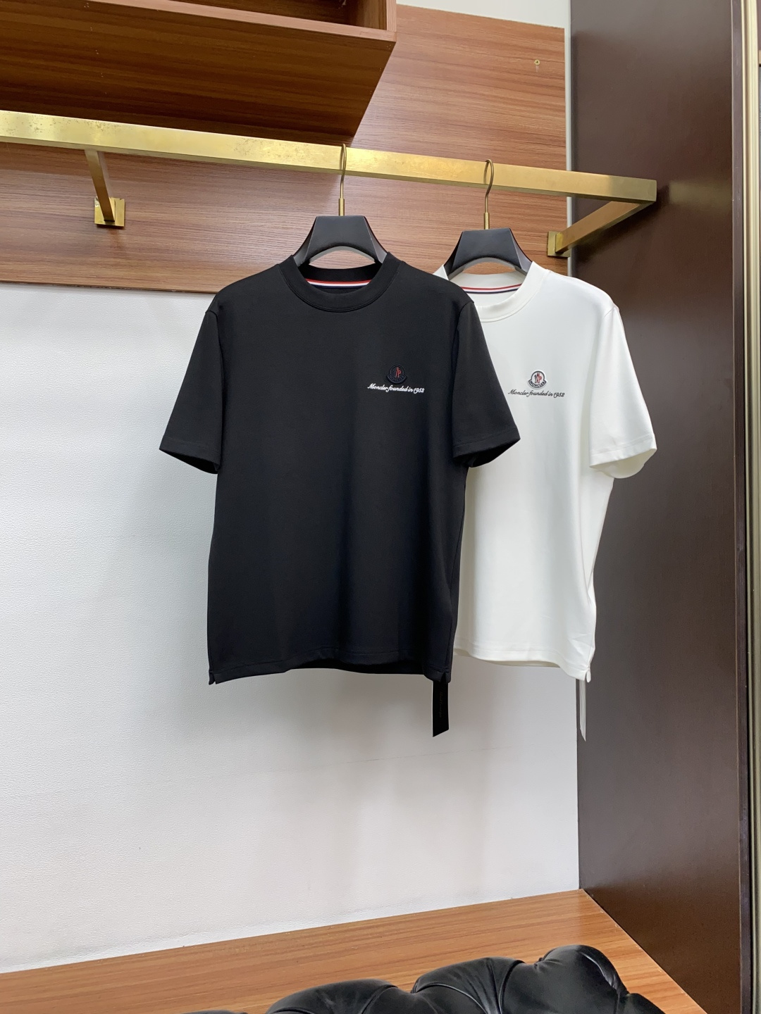 蒙口 2025秋冬新款.加厚打底单穿短袖T袖卫衣 订制320莫代尔空气层加厚面料.前后工艺细节特别好，高