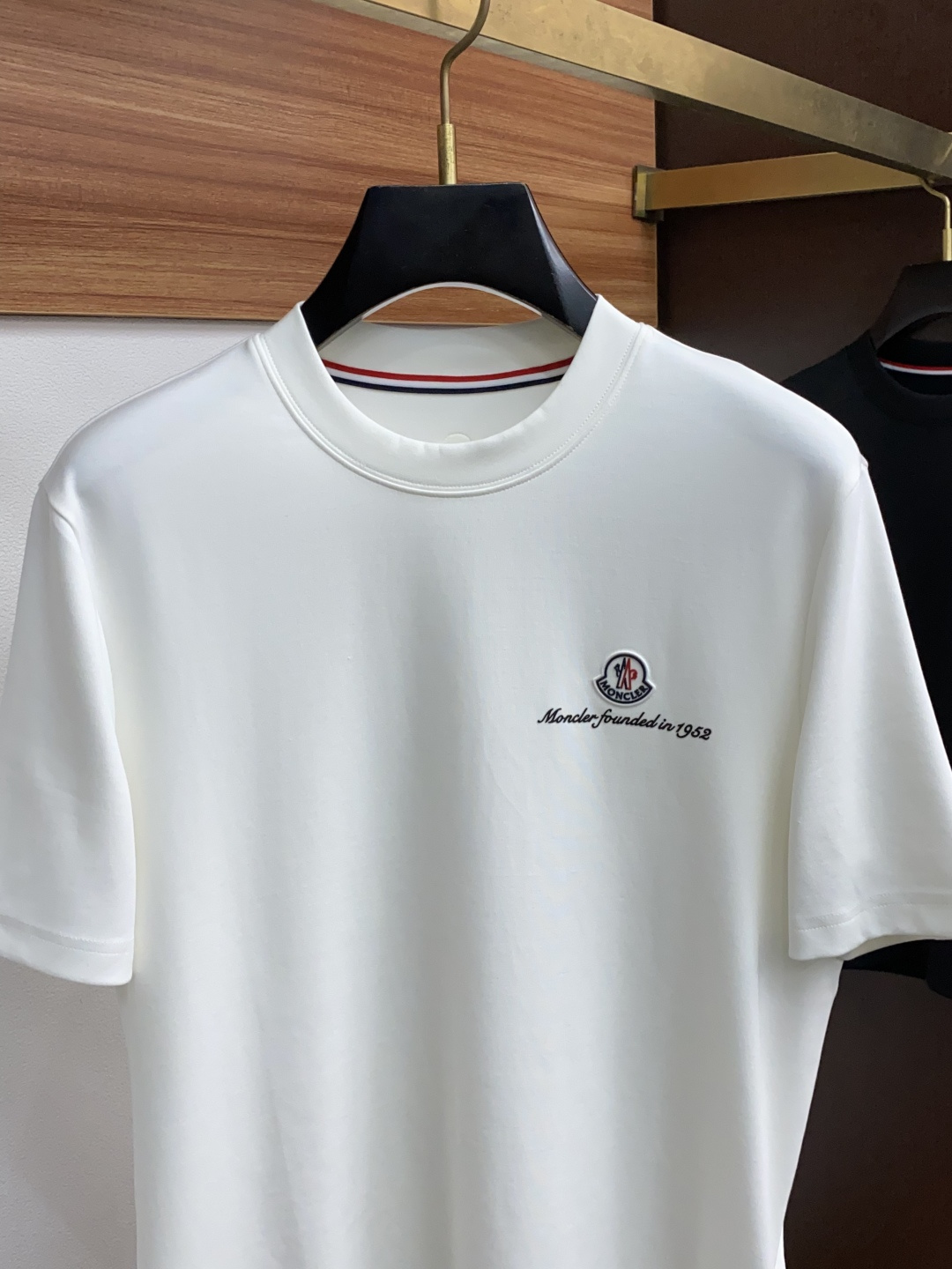 蒙口 2025秋冬新款.加厚打底单穿短袖T袖卫衣 订制320莫代尔空气层加厚面料.前后工艺细节特别好，高