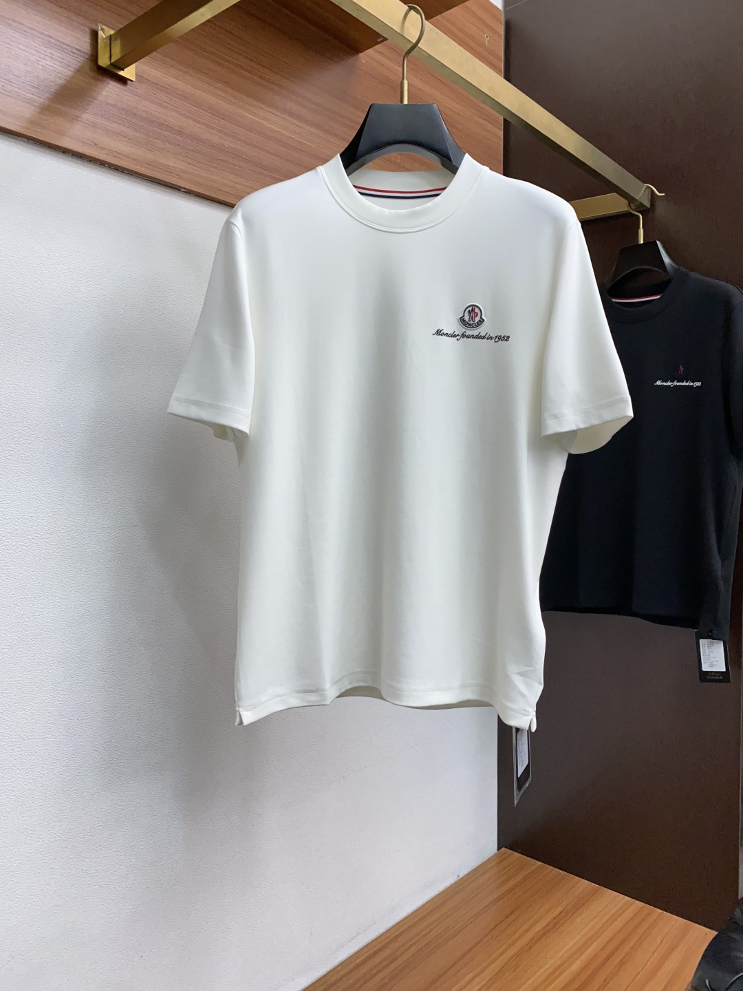 蒙口 2025秋冬新款.加厚打底单穿短袖T袖卫衣 订制320莫代尔空气层加厚面料.前后工艺细节特别好，高