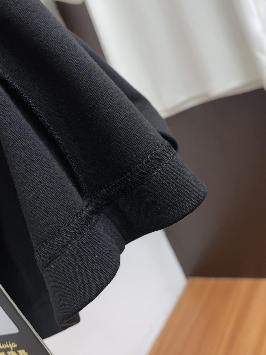 巴宝莉 2025秋冬新款.加厚打底单穿短袖T袖卫衣 订制320莫代尔空气层加厚面料.前后工艺细节特别好，