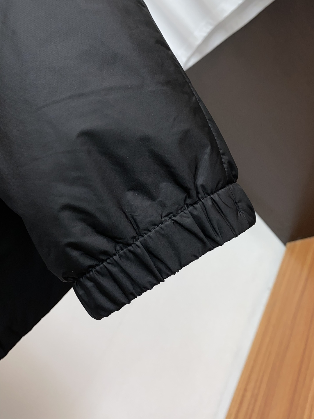 🌾 普拉达 2025秋冬新款🆕羽绒服 原版1:1订制五金配件全进口原版定制 欢迎专柜对比 绝对的高品质 