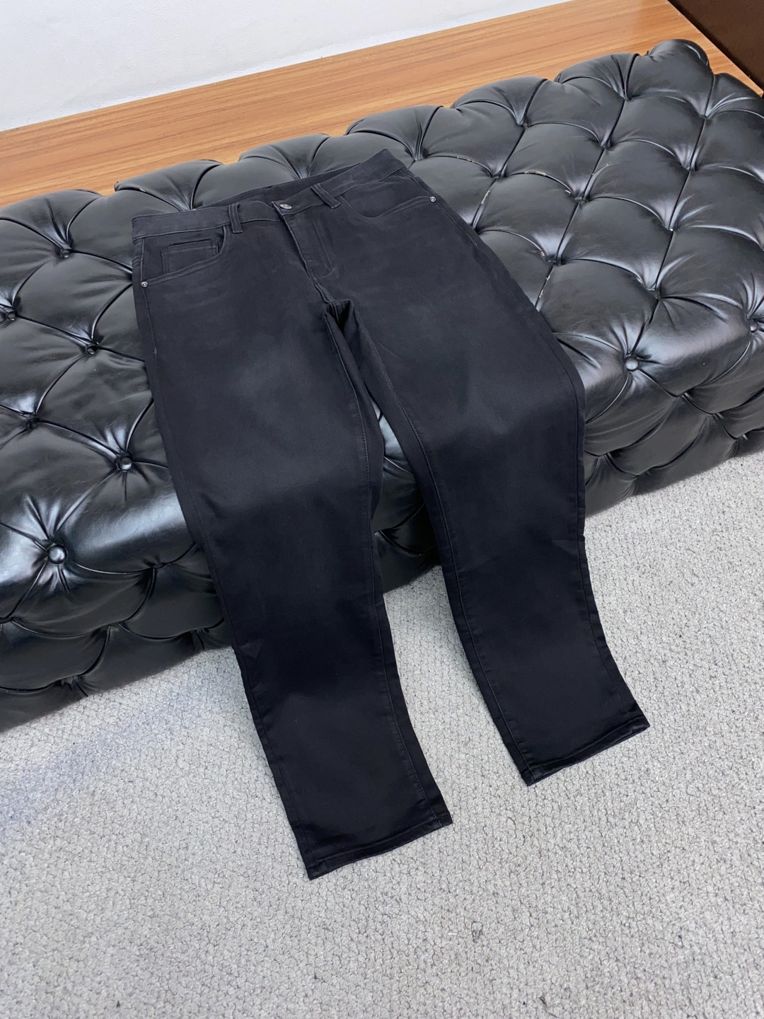 缪缪 2025SS秋冬 新品 原单男士修身牛仔休闲裤 纯血统品 G柜7000+ 每季必出的类型，无需质疑