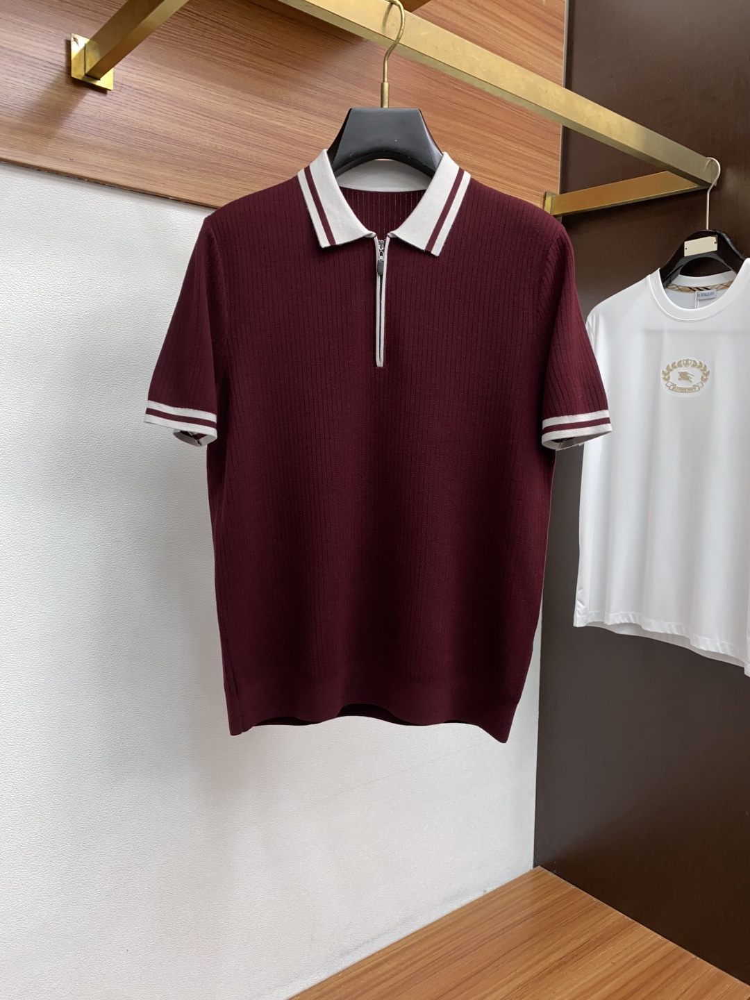 로로피아나 로고 코튼 카라 니트 남성 1411 Loro Piana T Shirt