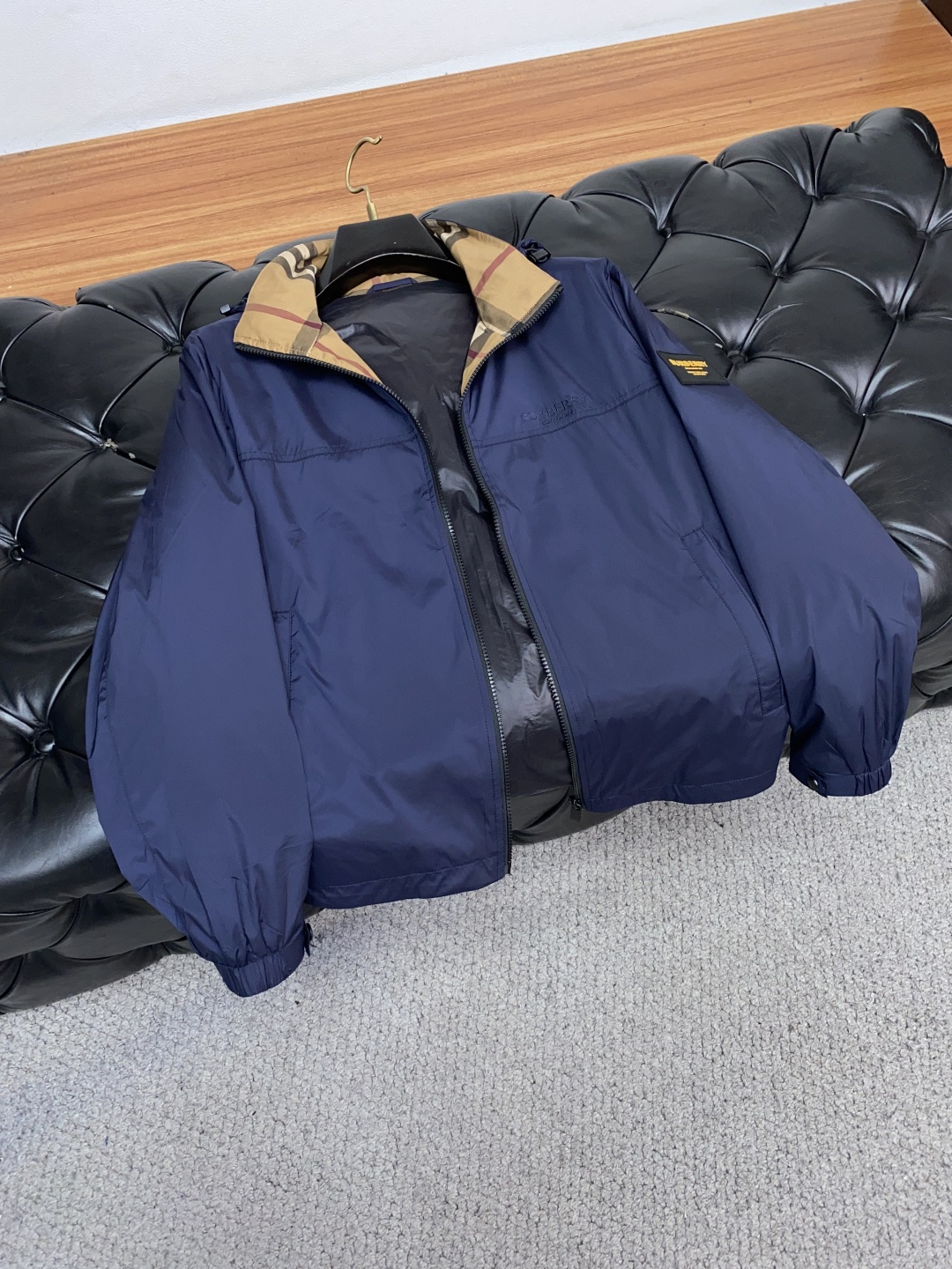 巴宝莉 2025年秋冬新款 官网 高端原厂代工出品，官方经典王牌单品！最新棉衣夹克外套 多明星穿搭示范款