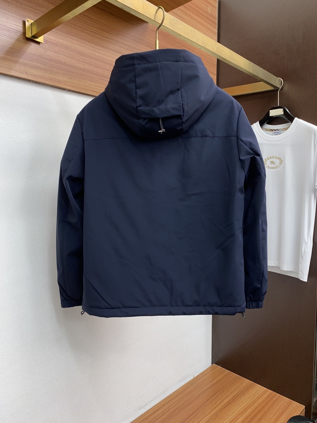 蒙口 羽绒服 2025年秋冬新款 官网 高端原厂代工出品,官方经典王牌单品!最新夹克外套 多明星穿搭示范