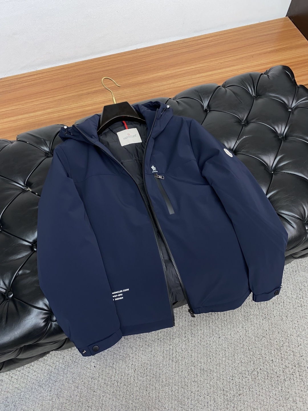 蒙口 羽绒服 2025年秋冬新款 官网 高端原厂代工出品,官方经典王牌单品!最新夹克外套 多明星穿搭示范