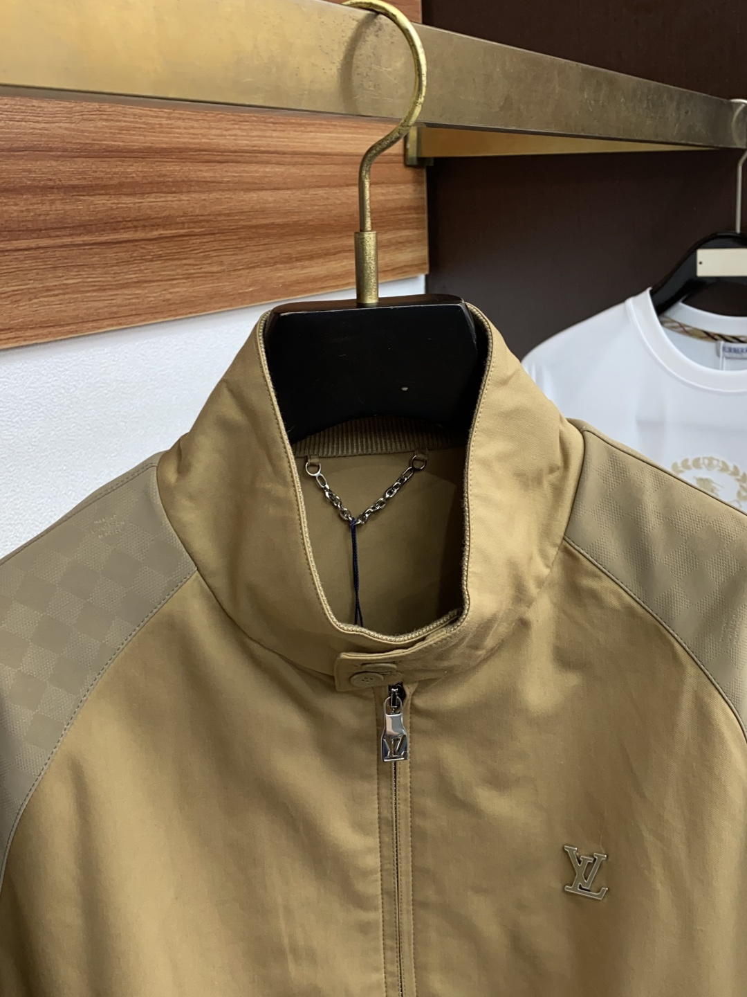 1v路易威登 2025年秋冬新款 官网 高端原厂代工出品，官方经典王牌单品！最新夹克双面外套 多明星穿搭