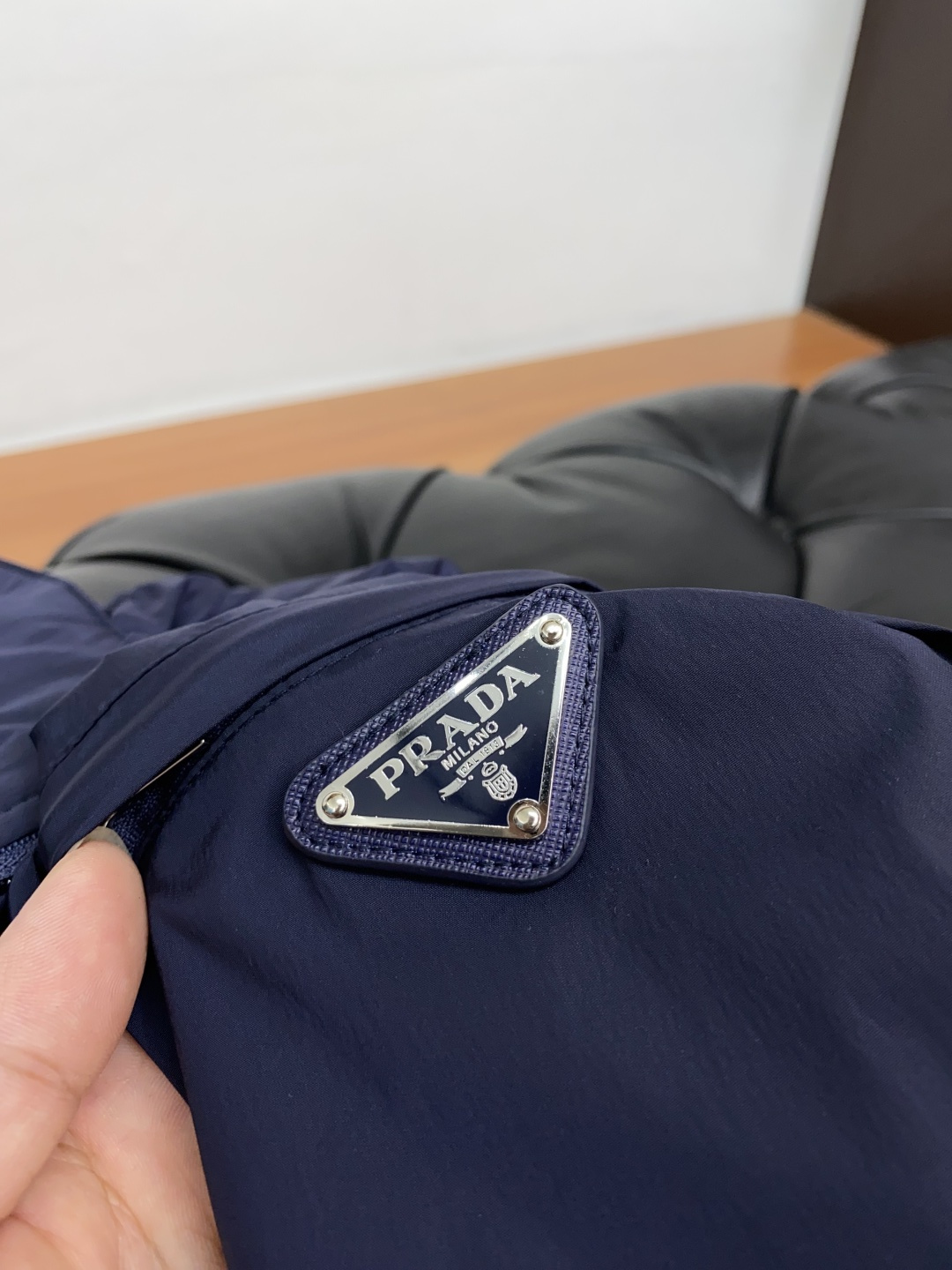 普拉达 2025年秋冬新款 官网 高端原厂代工出品，官方经典王牌单品！最新棉衣夹克外套 多明星穿搭示范款