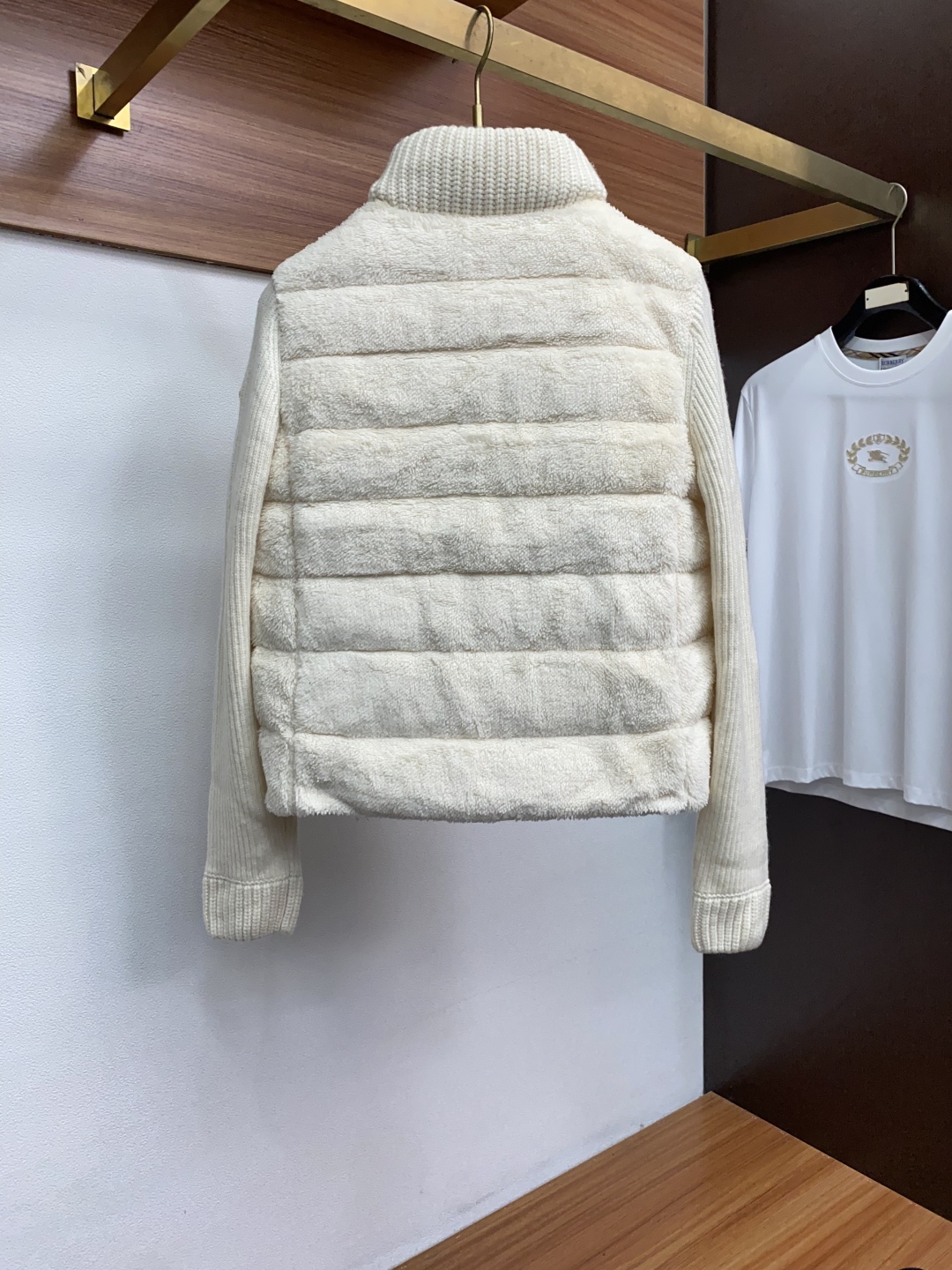 女款 蒙口 秋冬新款羽绒服 原版1:1订制五金配件全进口原版定制 欢迎专柜对比 绝对的高品质 采用顶级9