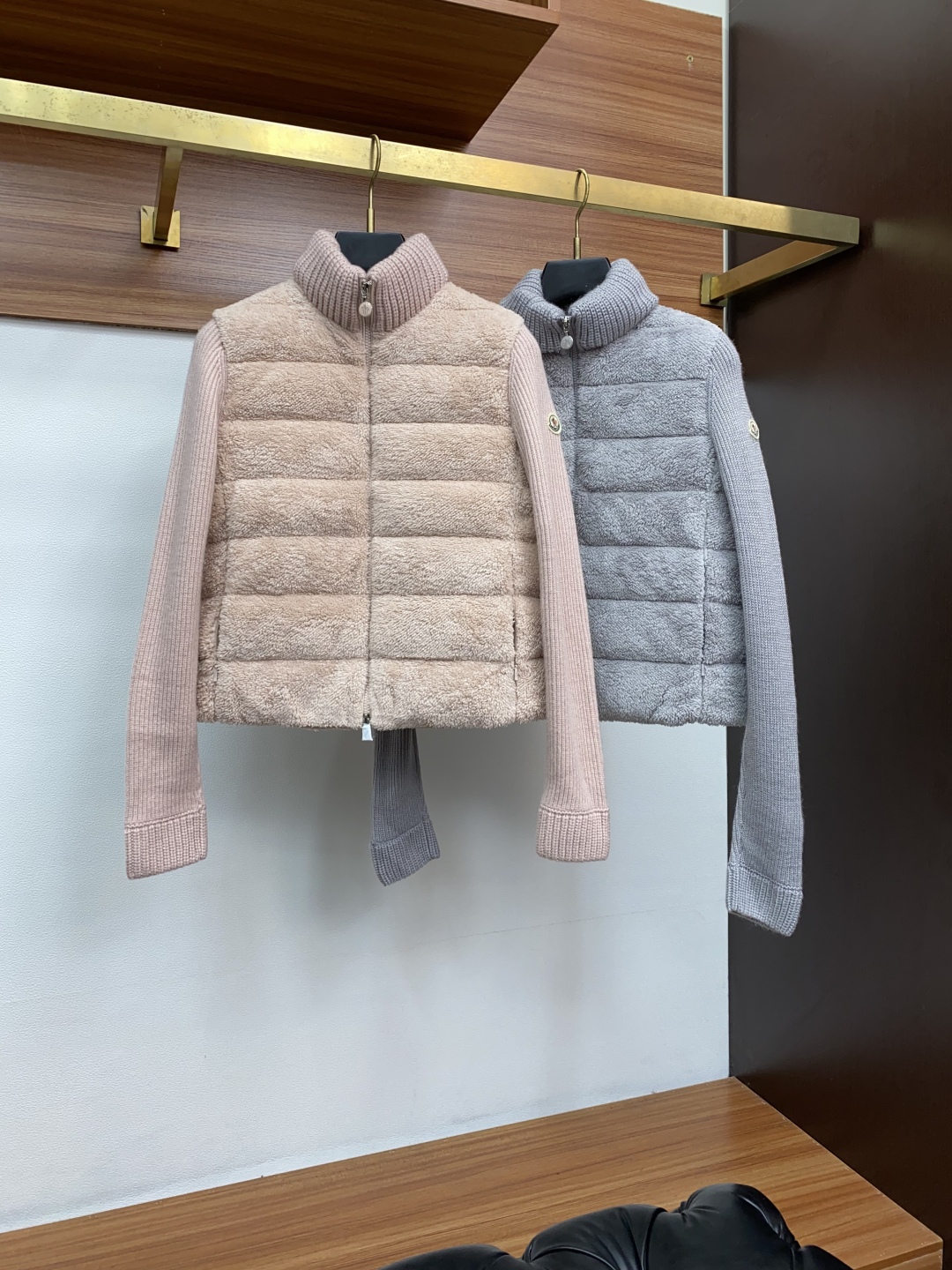 女款 蒙口 秋冬新款羽绒服 原版1:1订制五金配件全进口原版定制 欢迎专柜对比 绝对的高品质 采用顶级9