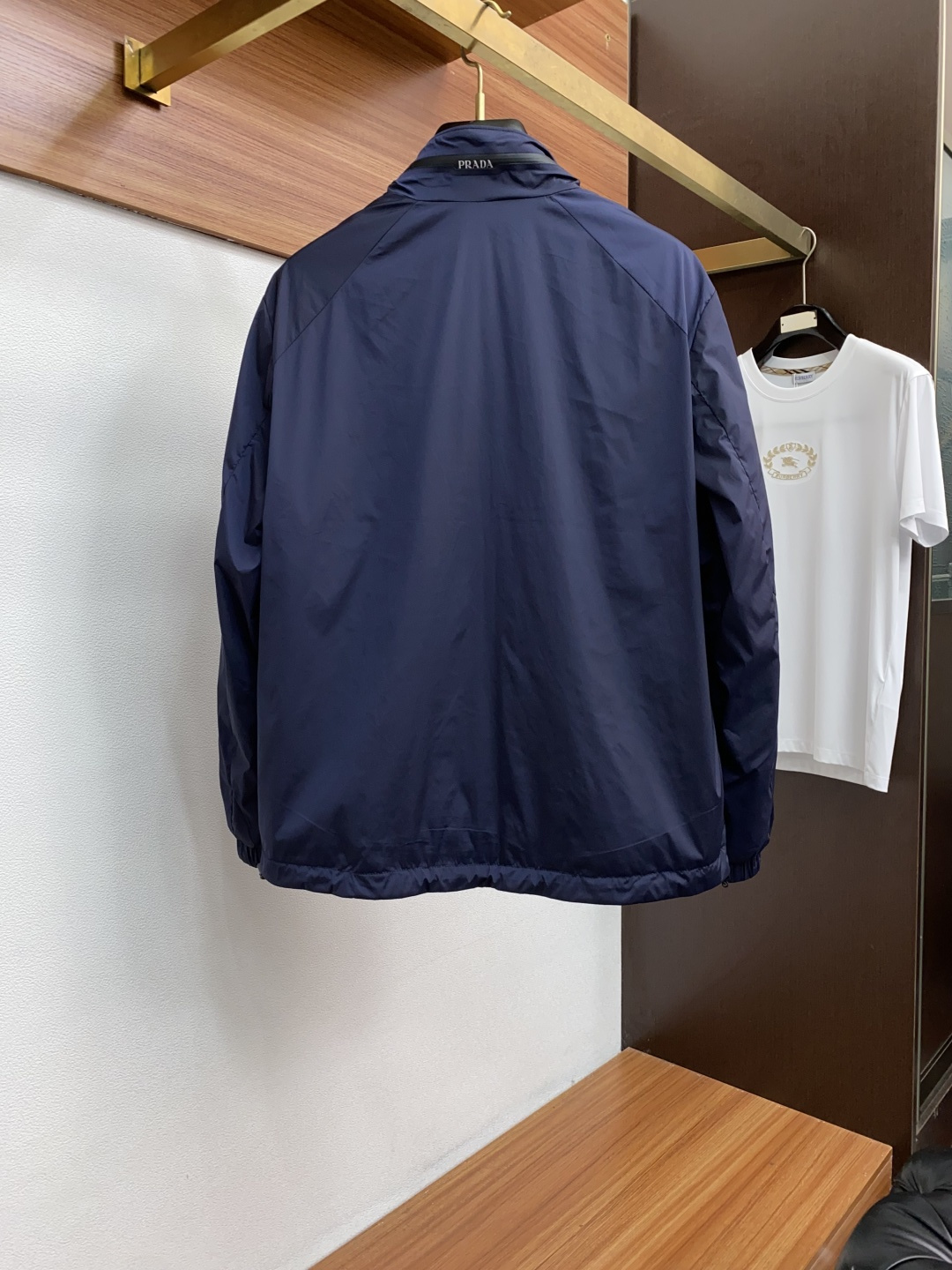 2025年秋冬新款 官网 高端原厂代工出品，官方经典王牌单品！最新棉衣夹克外套 多明星穿搭示范款！！新一