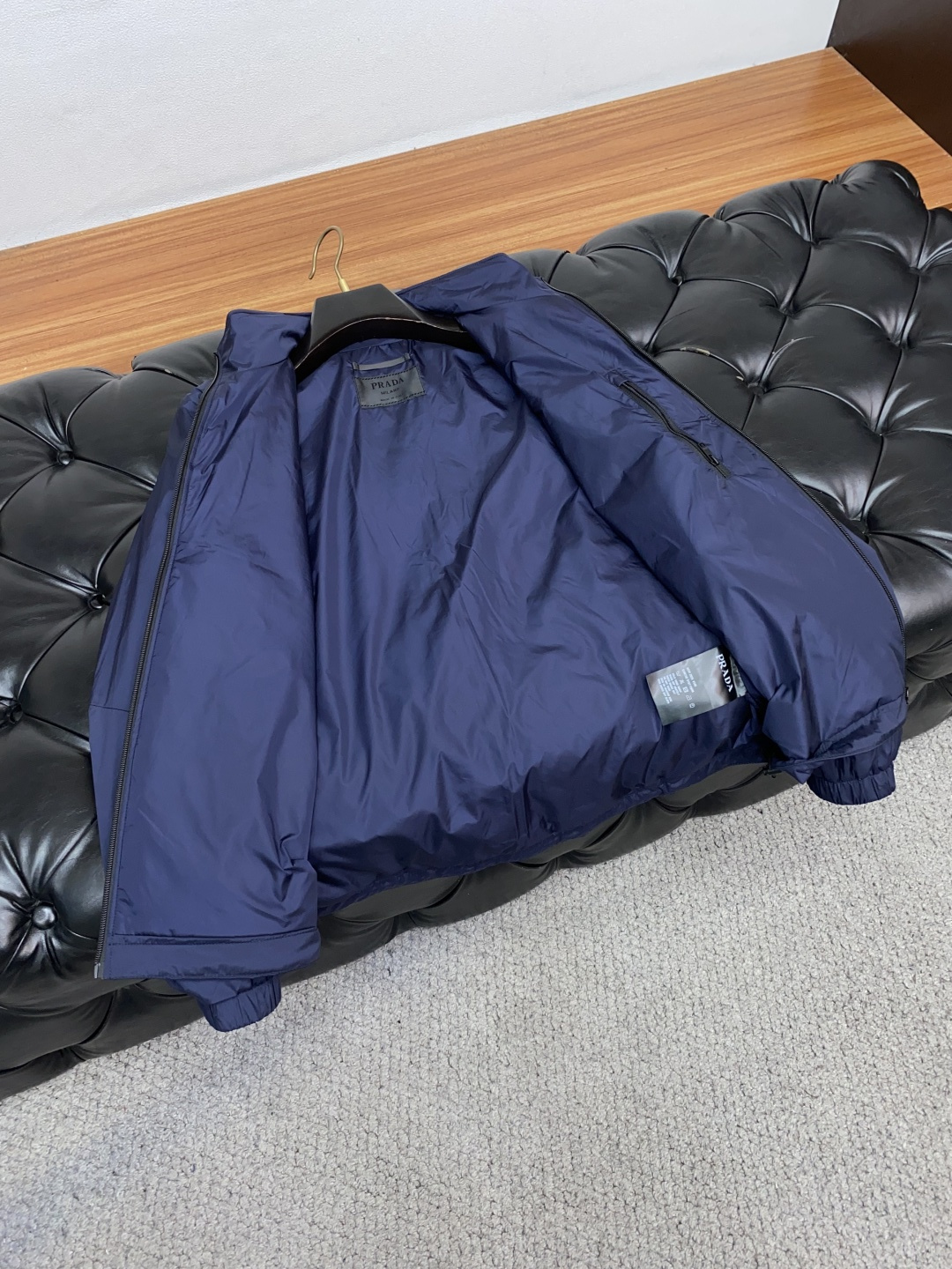 2025年秋冬新款 官网 高端原厂代工出品，官方经典王牌单品！最新棉衣夹克外套 多明星穿搭示范款！！新一