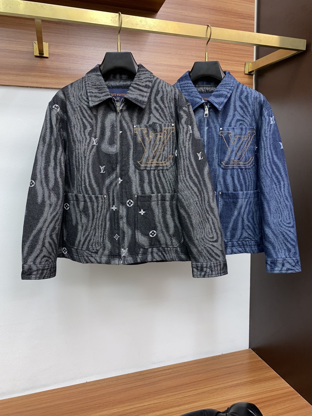 1v路易威登 2025年秋冬新款 羽绒服 官网 高端原厂代工出品,官方经典王牌单品!最新羽绒夹克外套 多