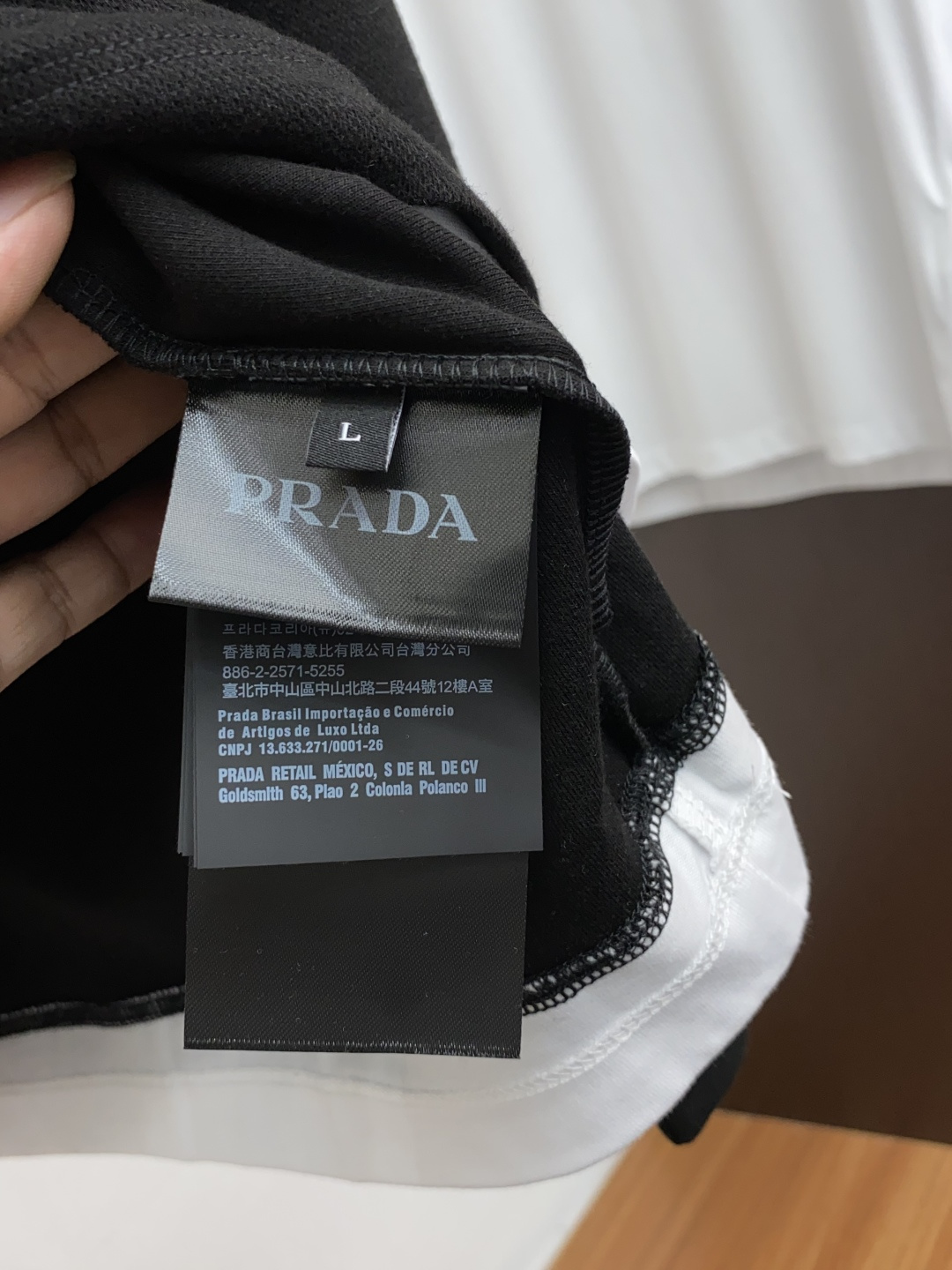 杰尼亚 2025ss新品时尚休闲翻领单穿商务休闲高档精纺纯长袖翻领 Polo衫 舒适保暖！抗起球👍🏼不刺