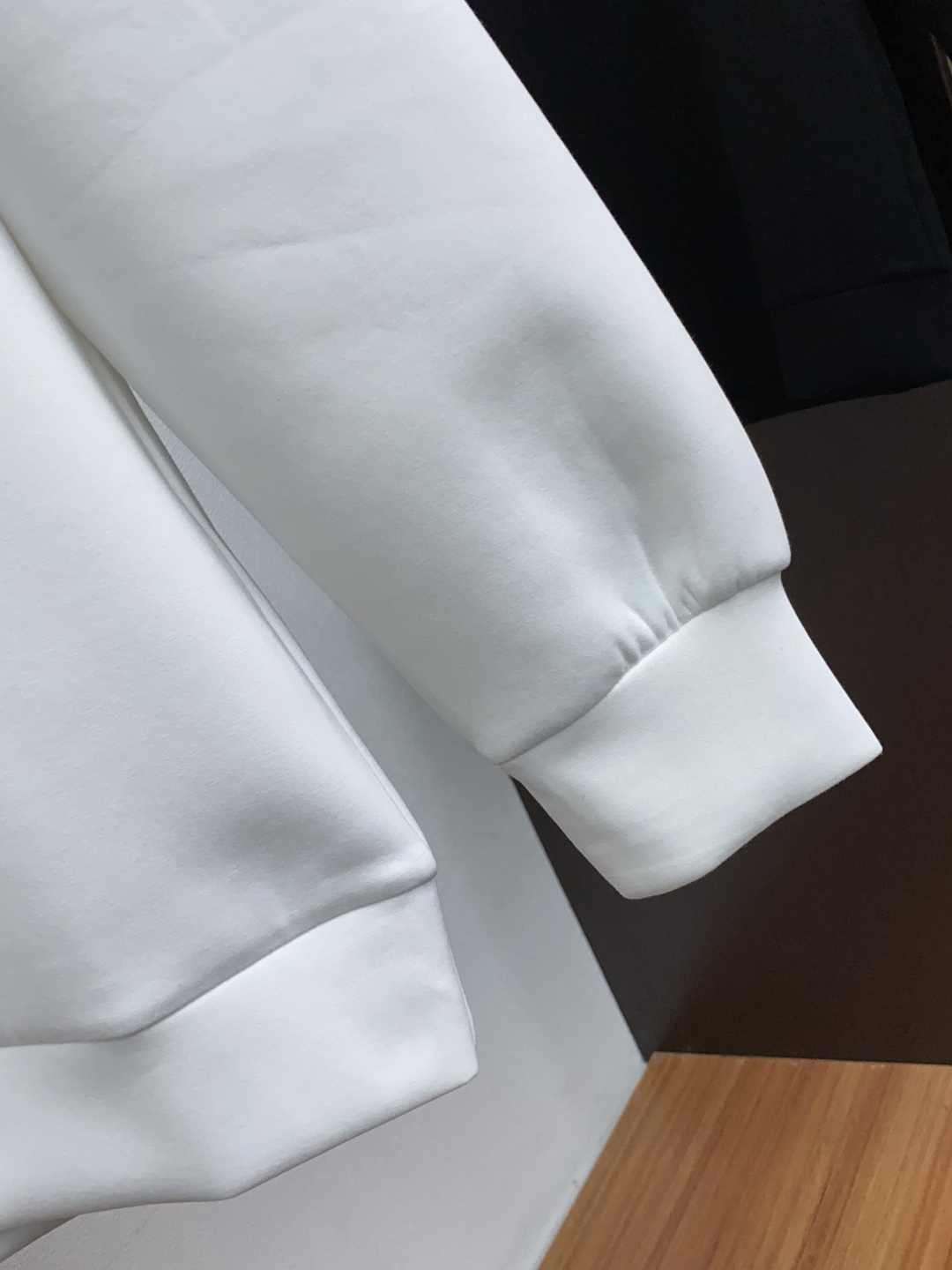 蒙口 2025秋冬新品，男士基础款圆领长袖T恤打底衫！贸易公司渠道稀出，同步GW发售，选用客供进口26S