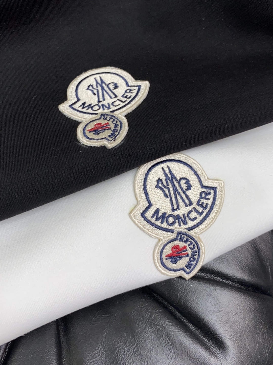 蒙口 2025秋冬新品，男士基础款圆领长袖T恤打底衫！贸易公司渠道稀出，同步GW发售，选用客供进口26S