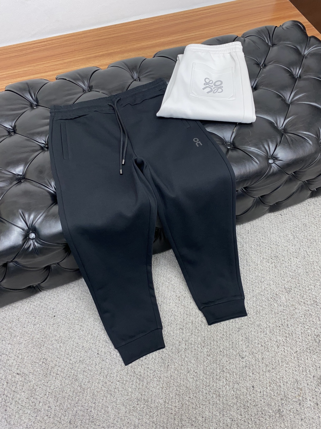 Loewe Men's Black Wool-Cashmere Blend Straight Leg Sweatpants 5 cmp i1757068297480 410 0 5