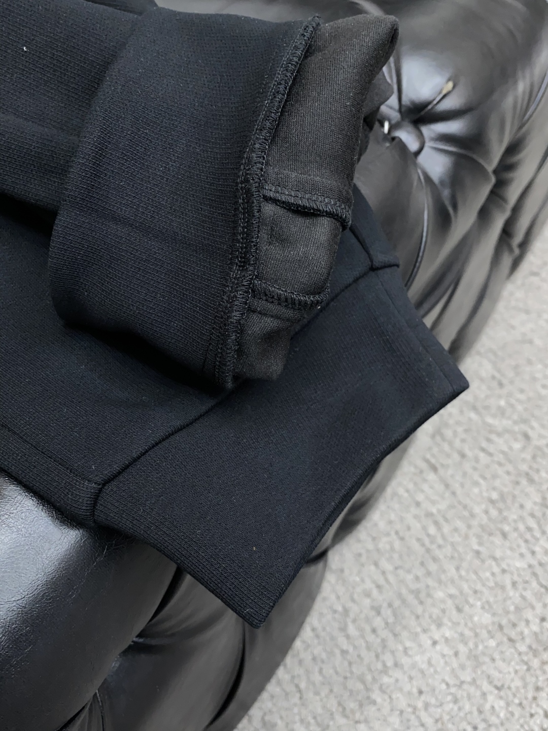 Loewe Men's Black Wool-Cashmere Blend Straight Leg Sweatpants 8 cmp i1757068297484 2425 0 8