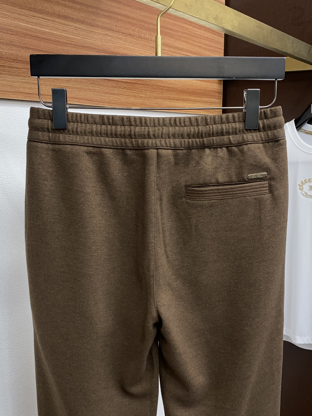 lP🆕 诺悠翩雅 秋冬新款男士直筒运动裤，羊绒羊毛混纺面料、三标齐、松紧腰抽绳、两侧口袋设计，合体的裁剪