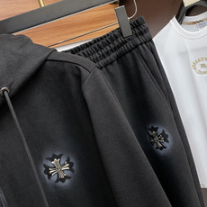 2025秋冬新款拉链休闲套装!专柜细节精致高级,品牌logo高级感满满。定织撞色螺纹更显年轻活力,定制高 2025秋冬新款拉链休闲套装!专柜细节精致高级,品牌logo高级感满满。定织撞色螺纹更显年轻活力,定制高