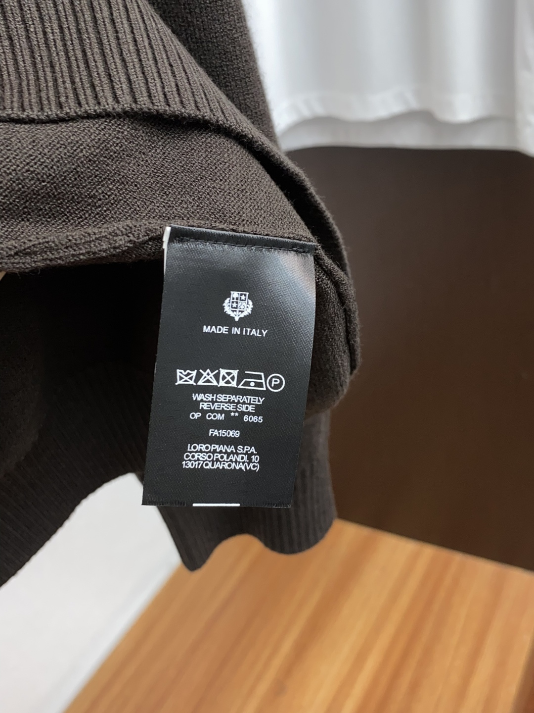 lP🆕 诺悠翩雅 家族男士高端简约立领针织长袖毛衣 香港洋行渠道货，纯正血统品质，25年秋冬 新款，经典