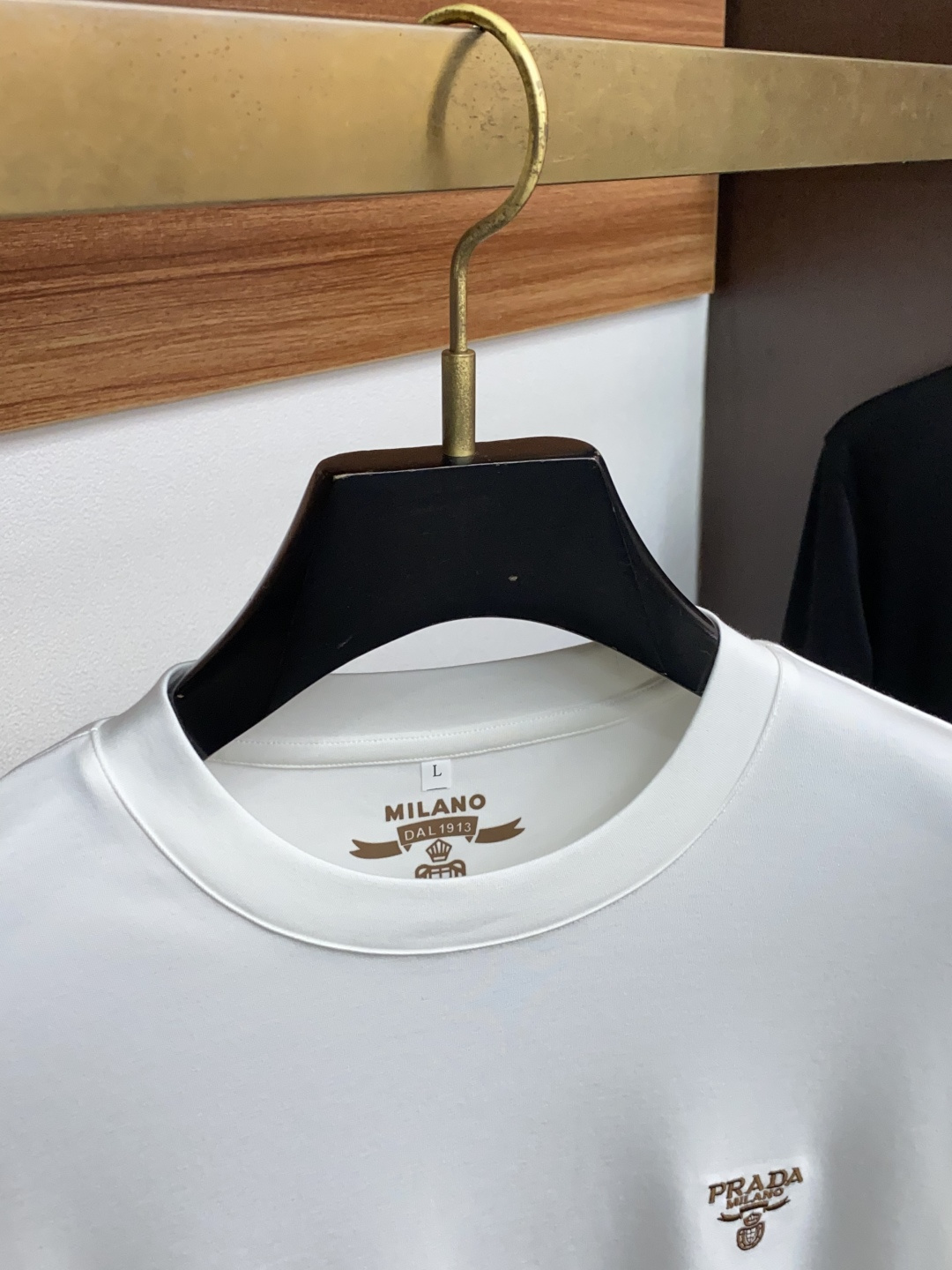 普拉达 2025最新爆款早秋长袖打底出货 欧美热销单品！精选意大利🇮🇹进口双面羊绒棉面料舒适柔软搭配最新