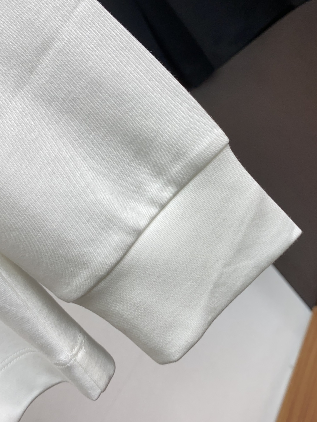 普拉达 2025最新爆款早秋长袖打底出货 欧美热销单品！精选意大利🇮🇹进口双面羊绒棉面料舒适柔软搭配最新