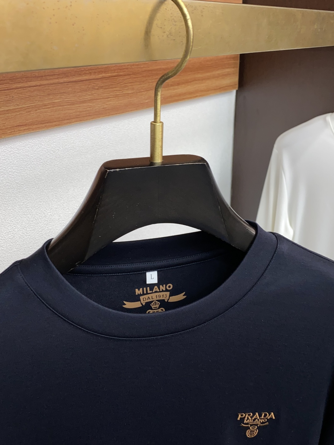 普拉达 2025最新爆款早秋长袖打底出货 欧美热销单品！精选意大利🇮🇹进口双面羊绒棉面料舒适柔软搭配最新