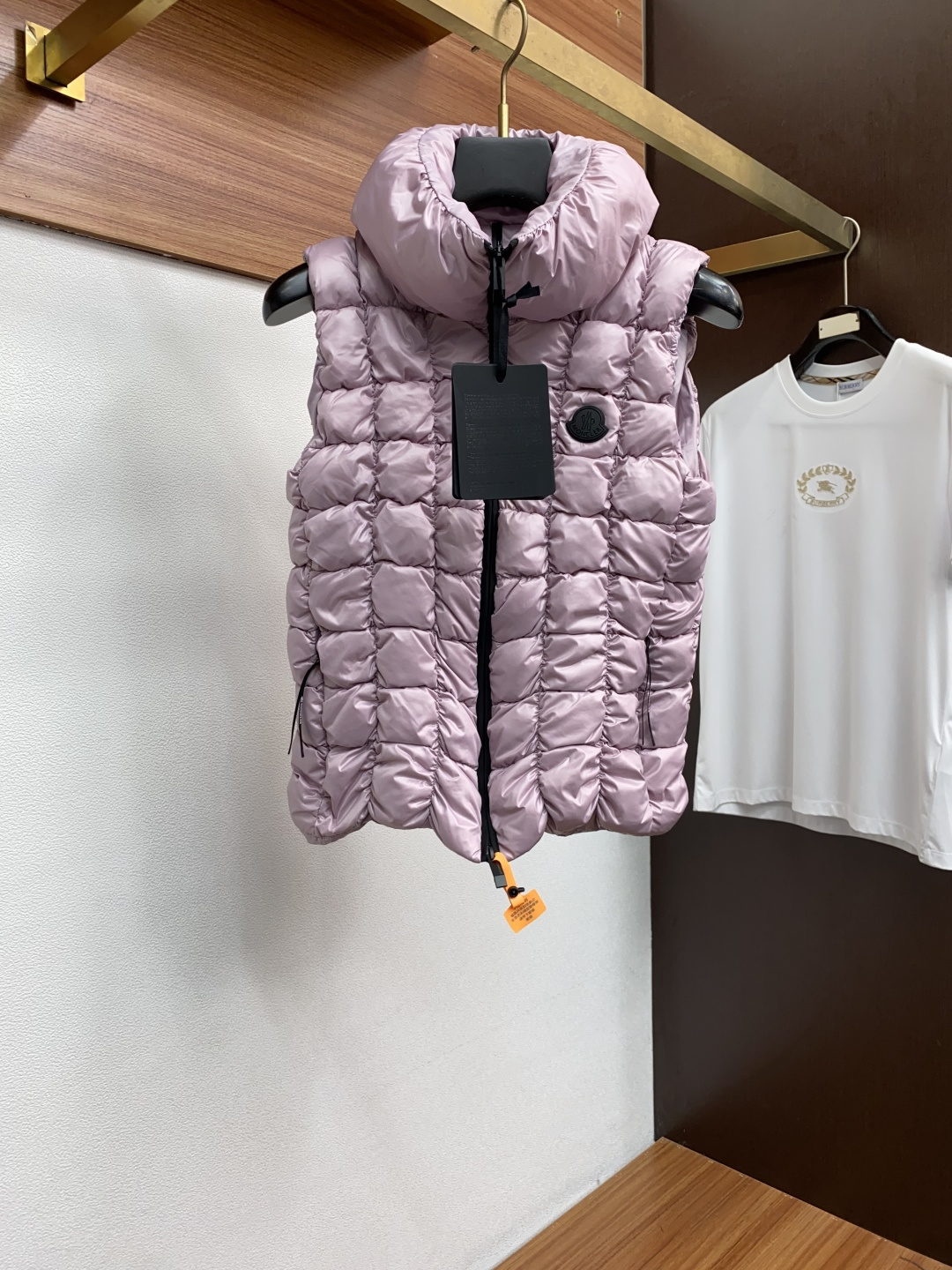 女款 蒙口 秋冬新款拼接羽绒马甲 原版1:1订制五金配件全进口原版定制 欢迎专柜对比 绝对的高品质 采用