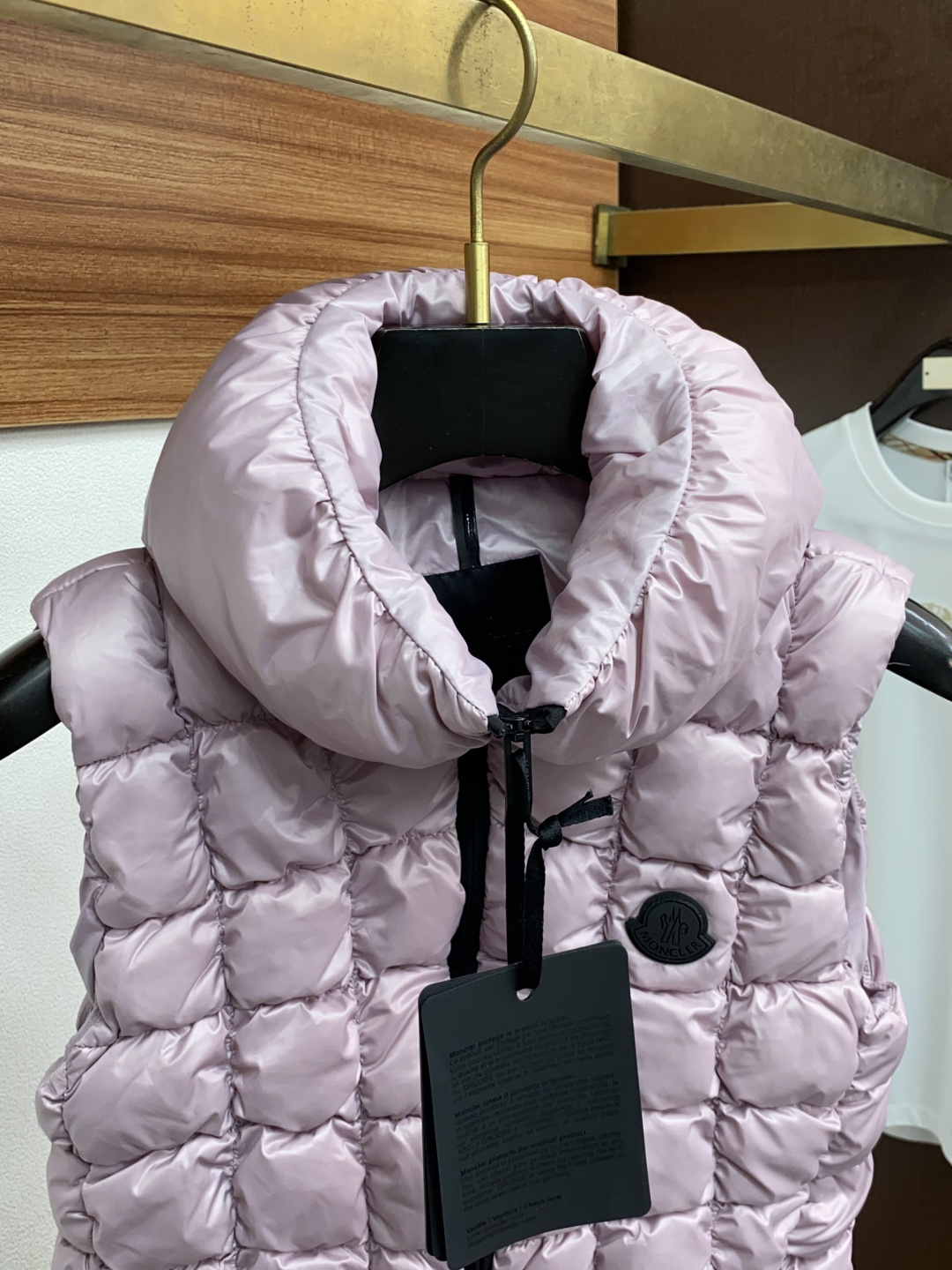 女款 蒙口 秋冬新款拼接羽绒马甲 原版1:1订制五金配件全进口原版定制 欢迎专柜对比 绝对的高品质 采用