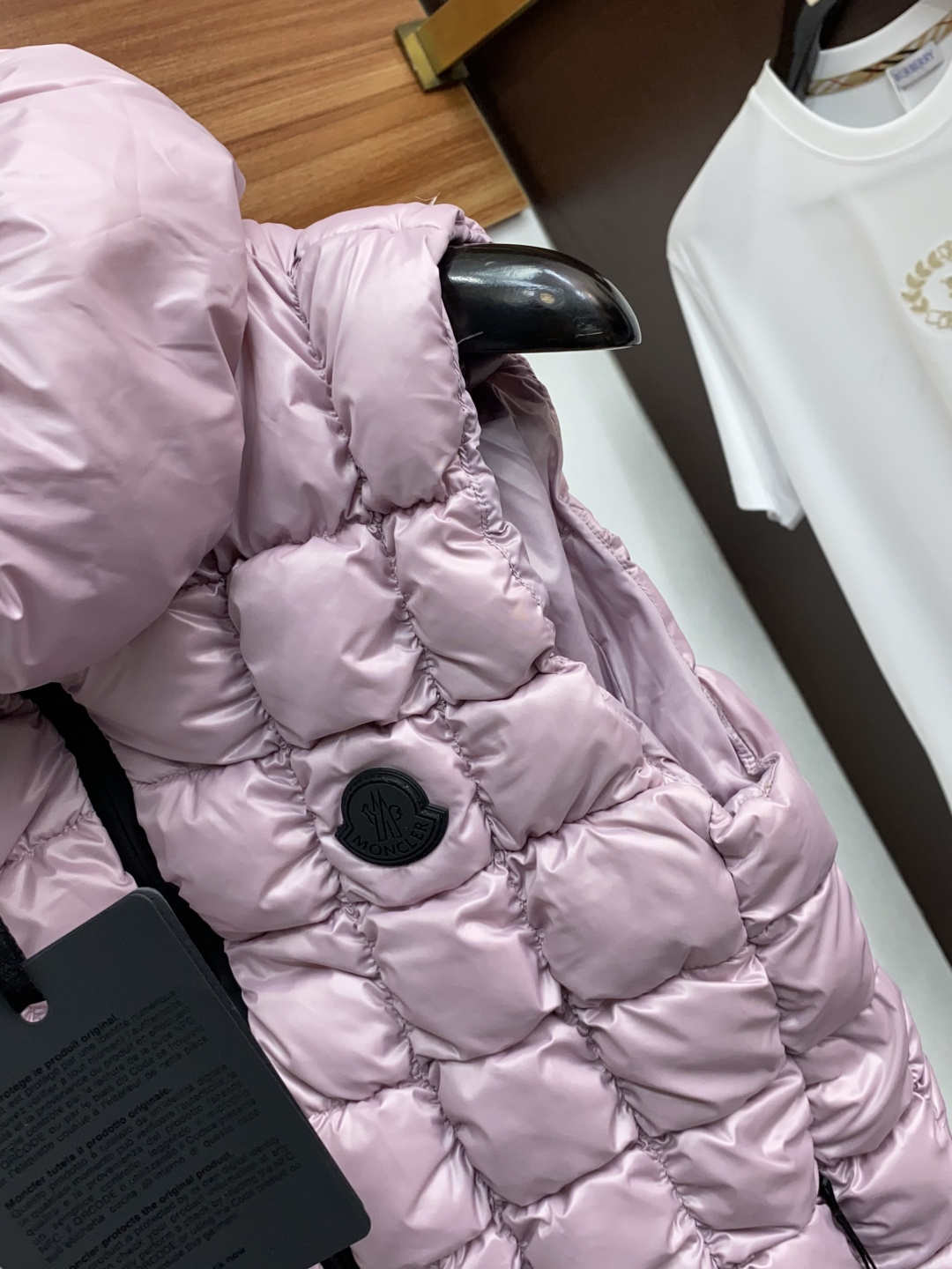 女款 蒙口 秋冬新款拼接羽绒马甲 原版1:1订制五金配件全进口原版定制 欢迎专柜对比 绝对的高品质 采用