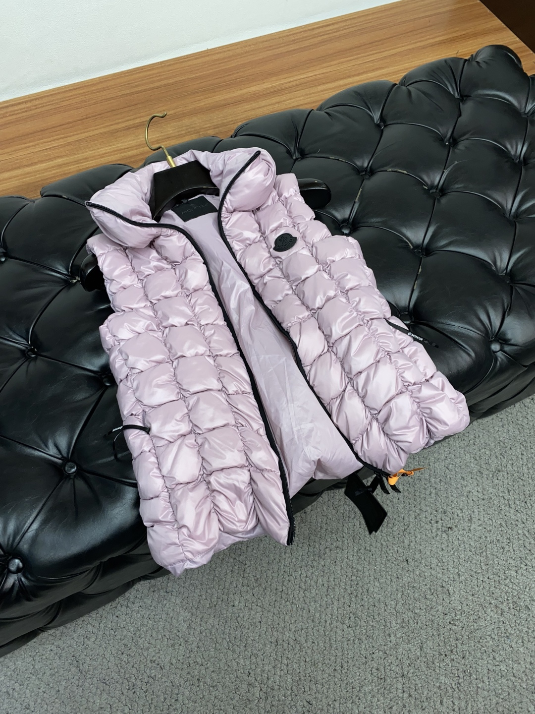 女款 蒙口 秋冬新款拼接羽绒马甲 原版1:1订制五金配件全进口原版定制 欢迎专柜对比 绝对的高品质 采用